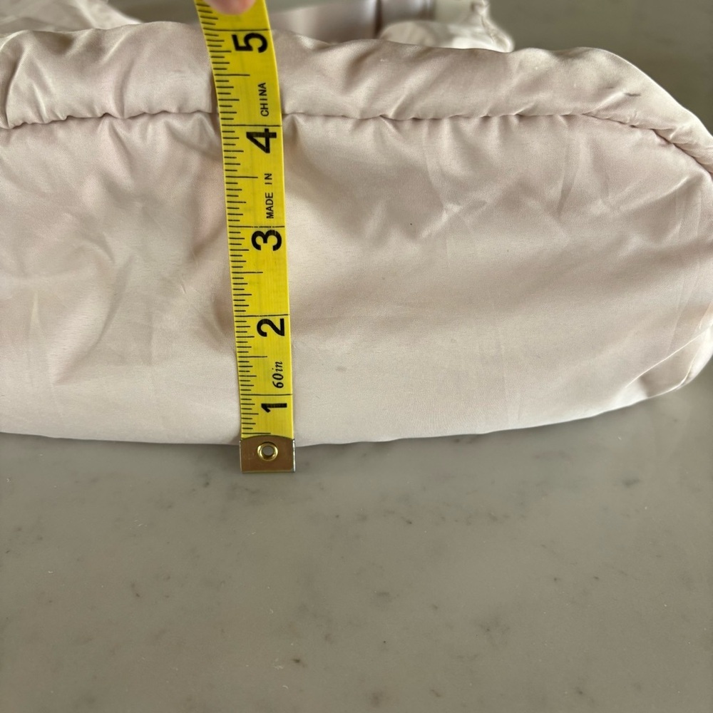 Wilo Cream Side Cinch Bag - Picture 4 of 14